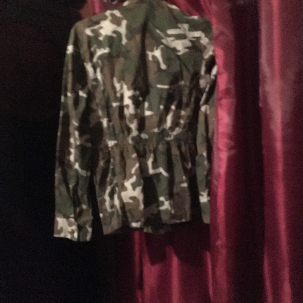 Army Jacket - image 2